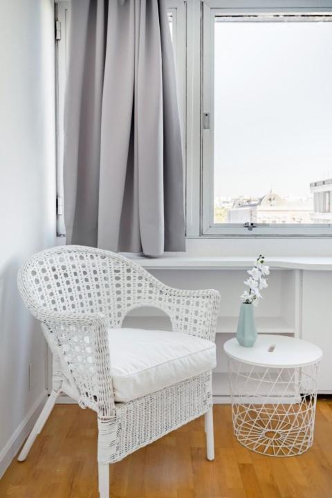 Urbantec Realty - Plaza De Colon Lejlighed Madrid Eksteriør billede