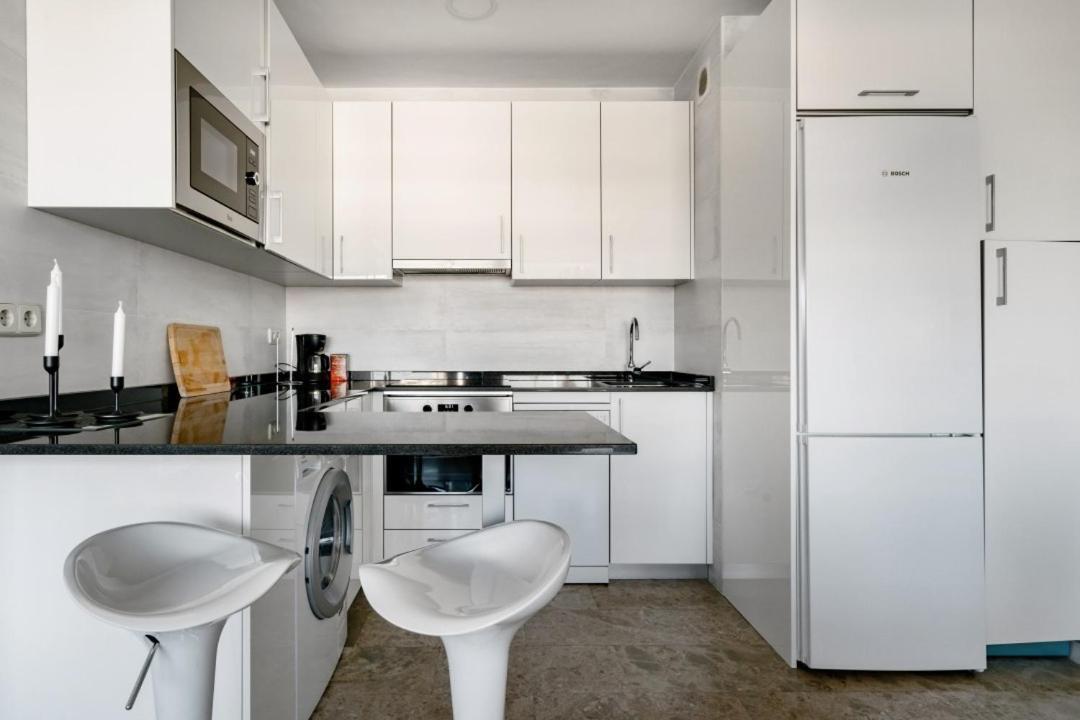 Urbantec Realty - Plaza De Colon Lejlighed Madrid Eksteriør billede