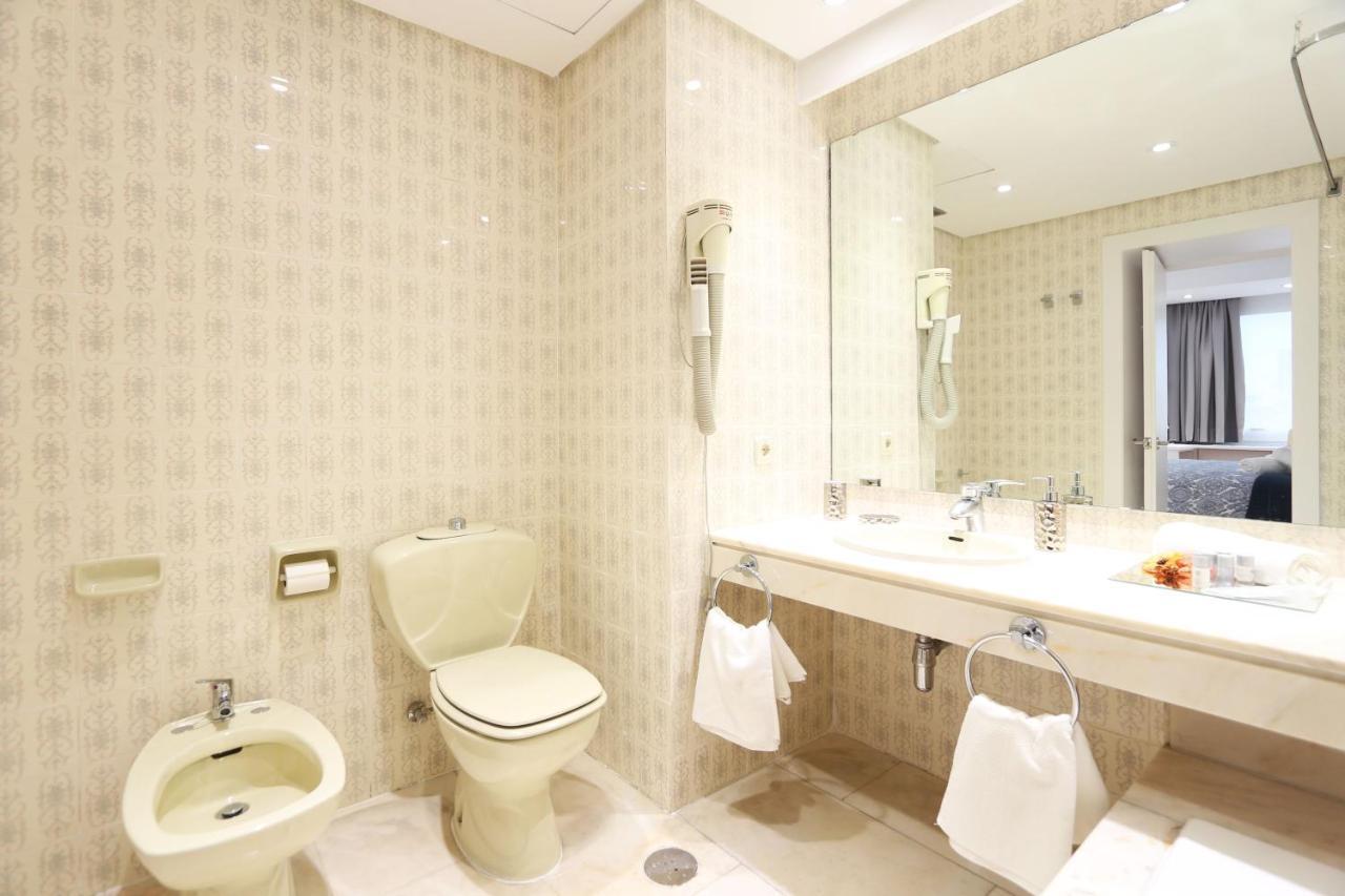 Urbantec Realty - Plaza De Colon Lejlighed Madrid Eksteriør billede